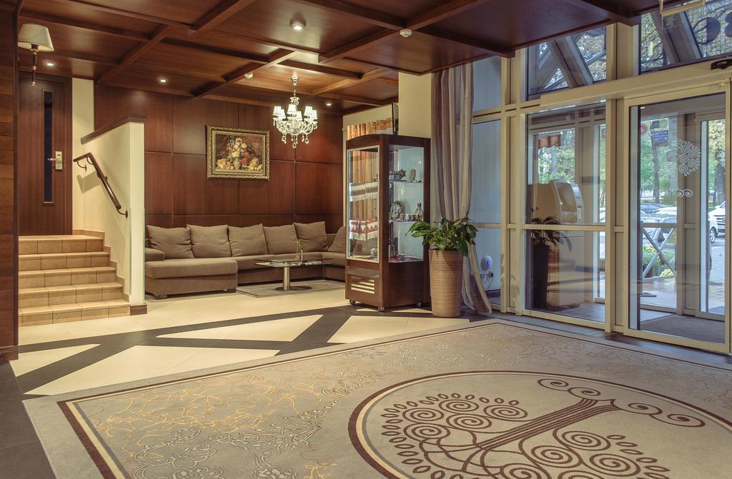 Park-Hotel Golosievo Kiev Extérieur photo
